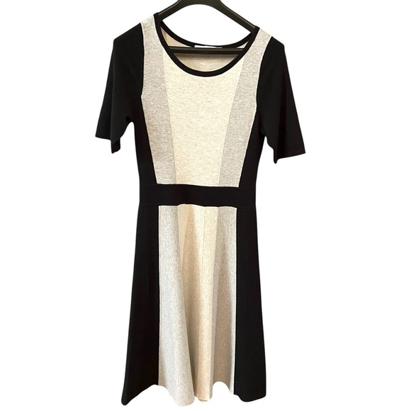 Boden Milano Black Gray Colorblock Knit Fit & Flare Dress Size 6 Career stretch - Picture 5 of 10
